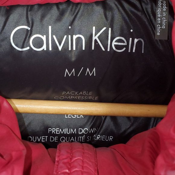Calvin Klein Packable Premium Down Jacket size M - Picture 7 of 7